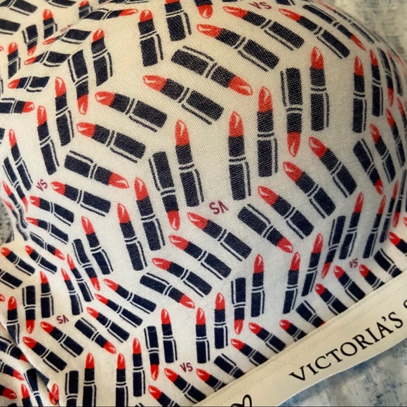 Victoria’s Secret Bra - Picture 6 of 6